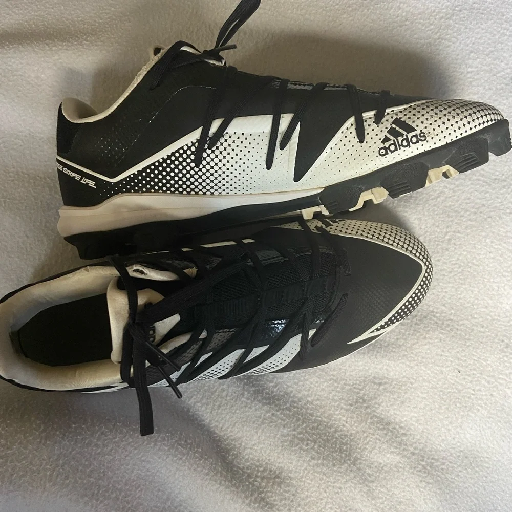Adidas cleats size men’s 12 - Picture 9 of 15
